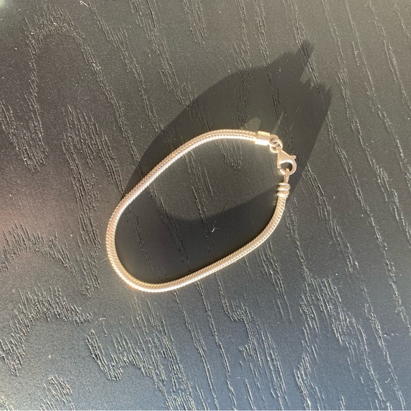 Pandora silver bracelet - Picture 2 of 2